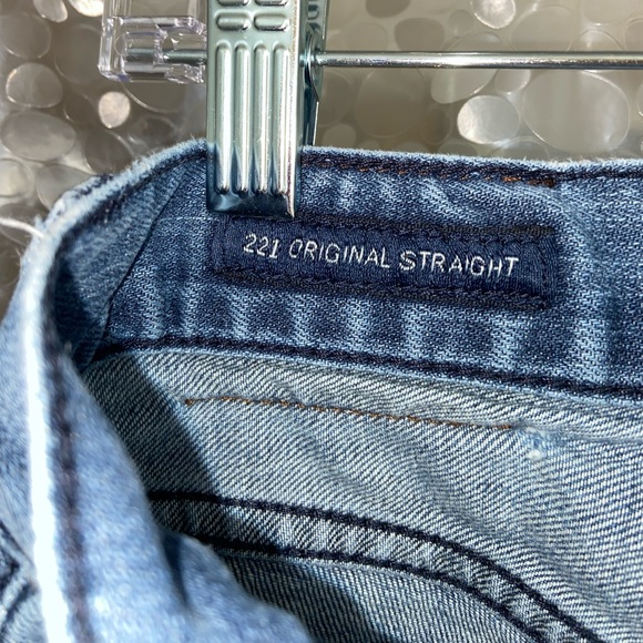 Lucky Brand 221 Original Straight Jeans - Picture 5 of 7